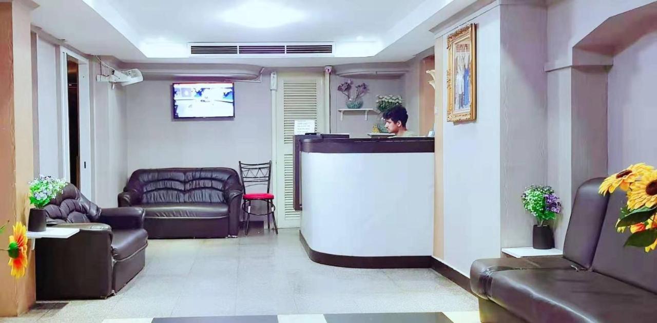 블루 마운트 호텔 방콕 외부 사진